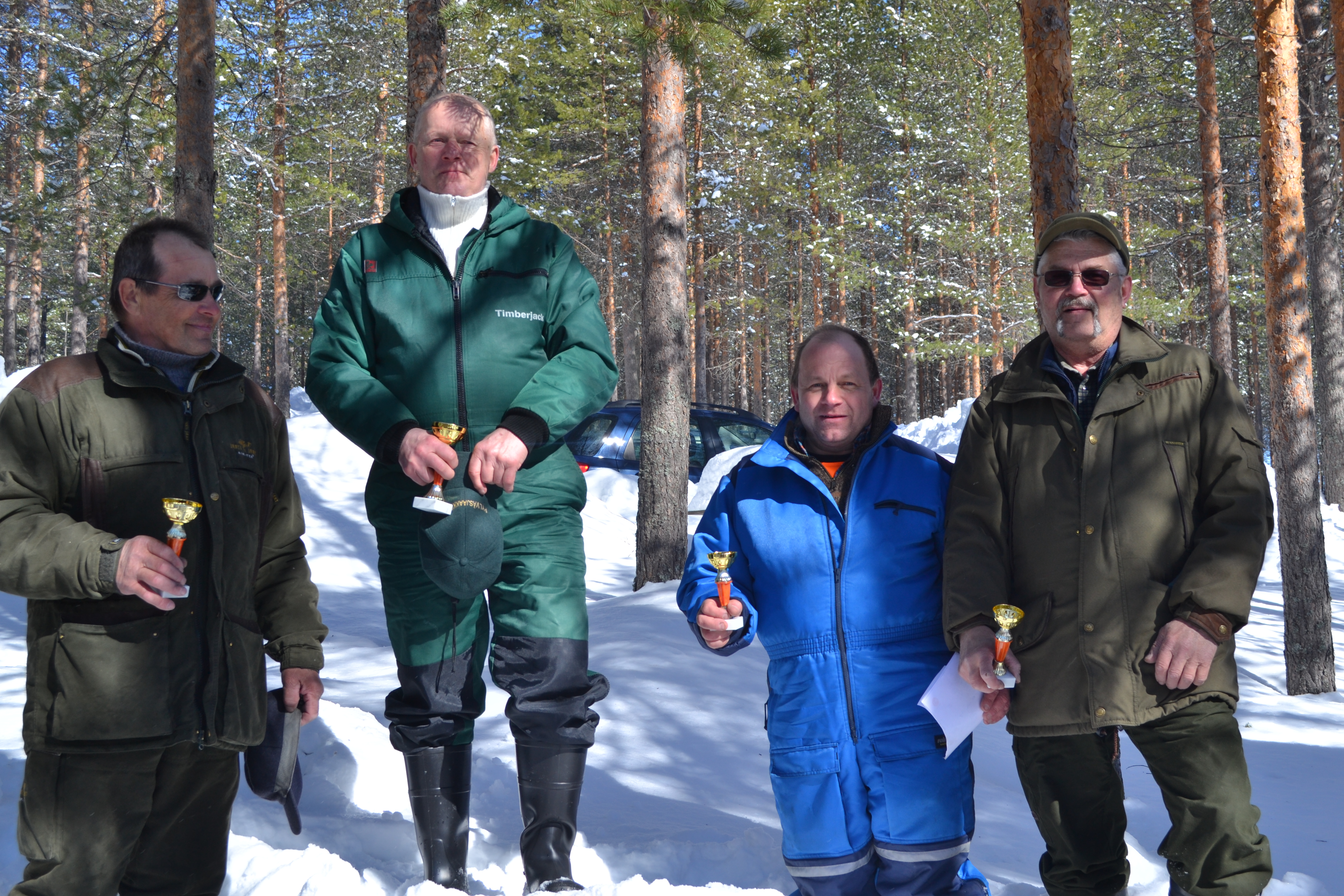 miehet: 2. Juhani Lipponen, 1. Reijo Leinonen, 3. Tapio Kärkkäinen, 4. Mauri Kärkkäinen